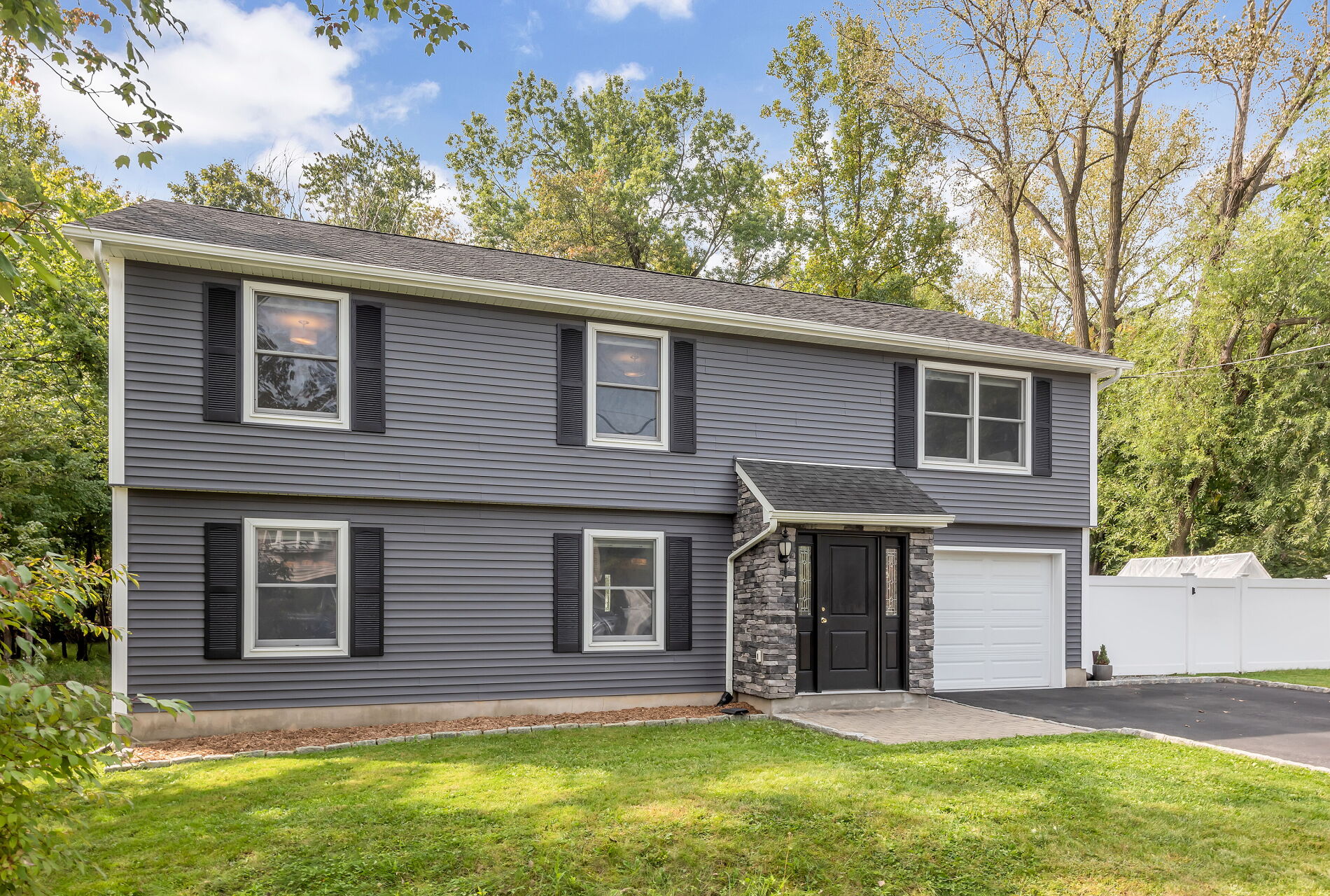 77 Westwood Blvd, Westwood, NJ 07675 SOLD NJ Lux Real Estate