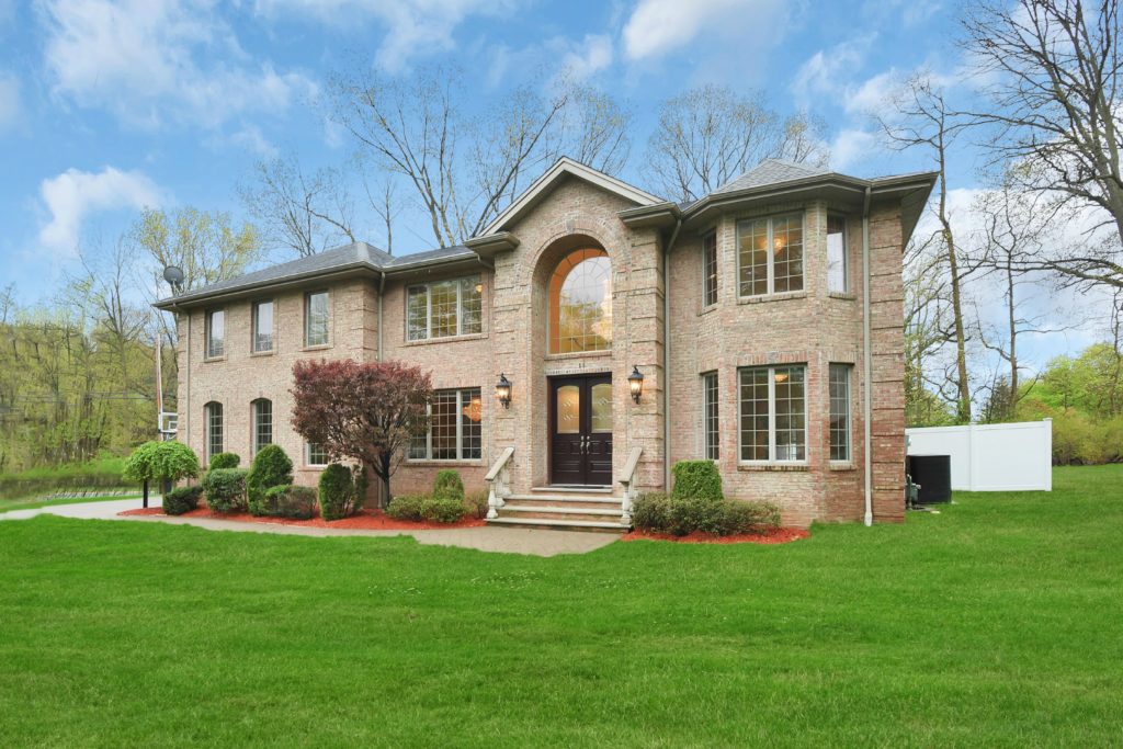 85 Ross Ave, Demarest, NJ 07627 NJ Lux Real Estate