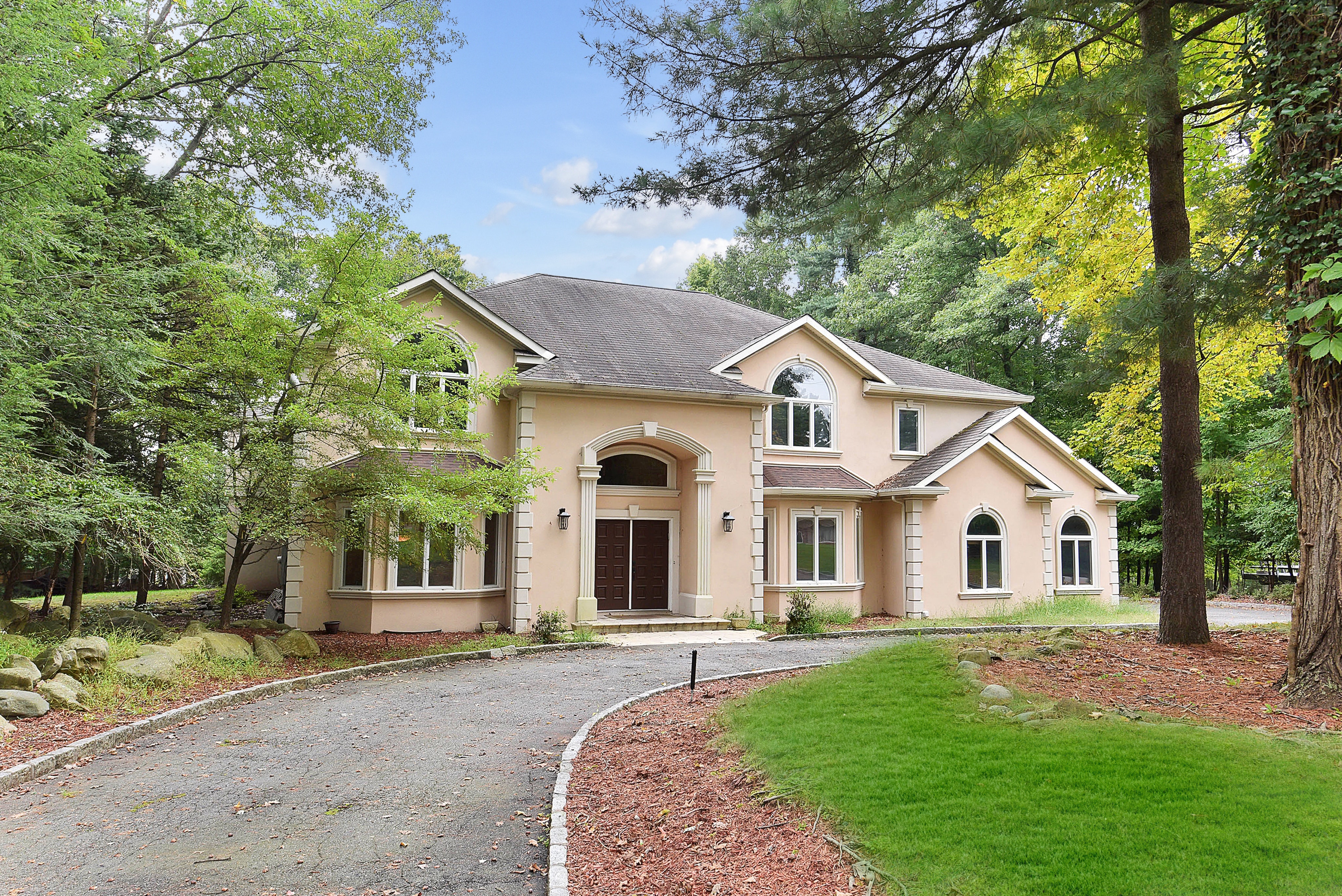 38 rolling ridge rd upper saddle river nj 07458 front left