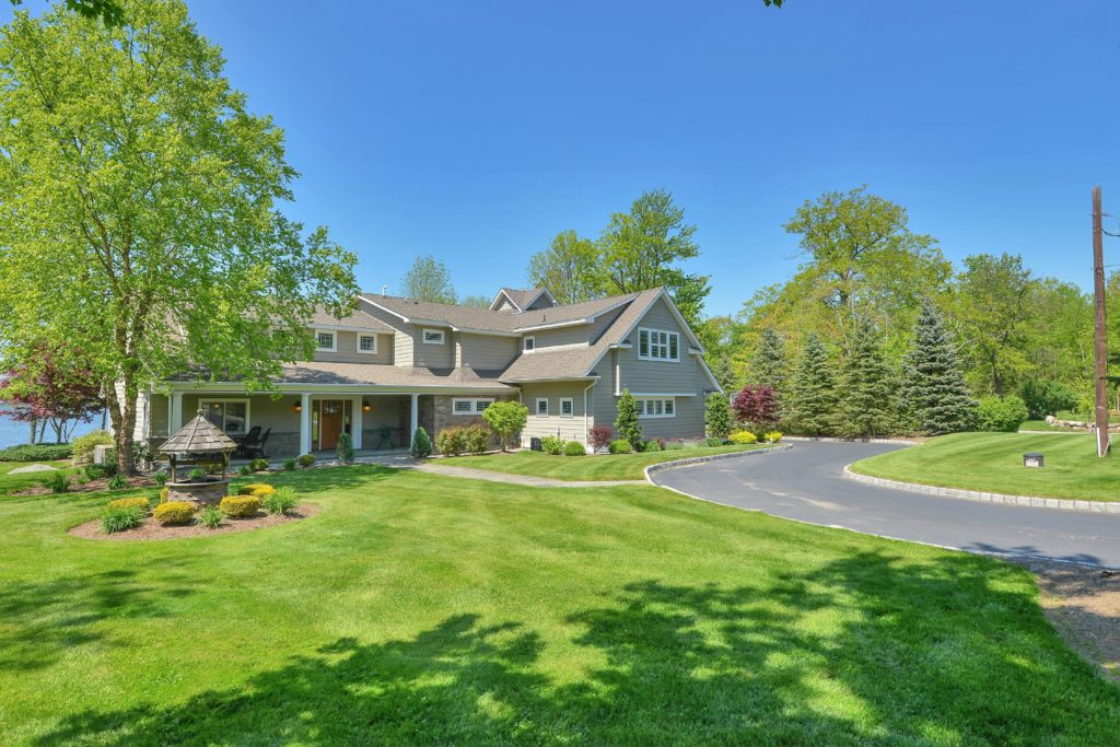 90 E Shore Culver Rd, Branchville, NJ 07826 SOLD NJ Lux Real Estate