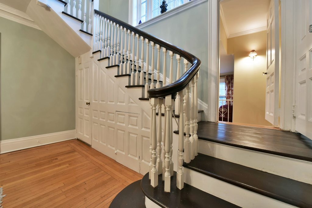 16 grandview terrace tenafly nj 07670 luxurious handrail step