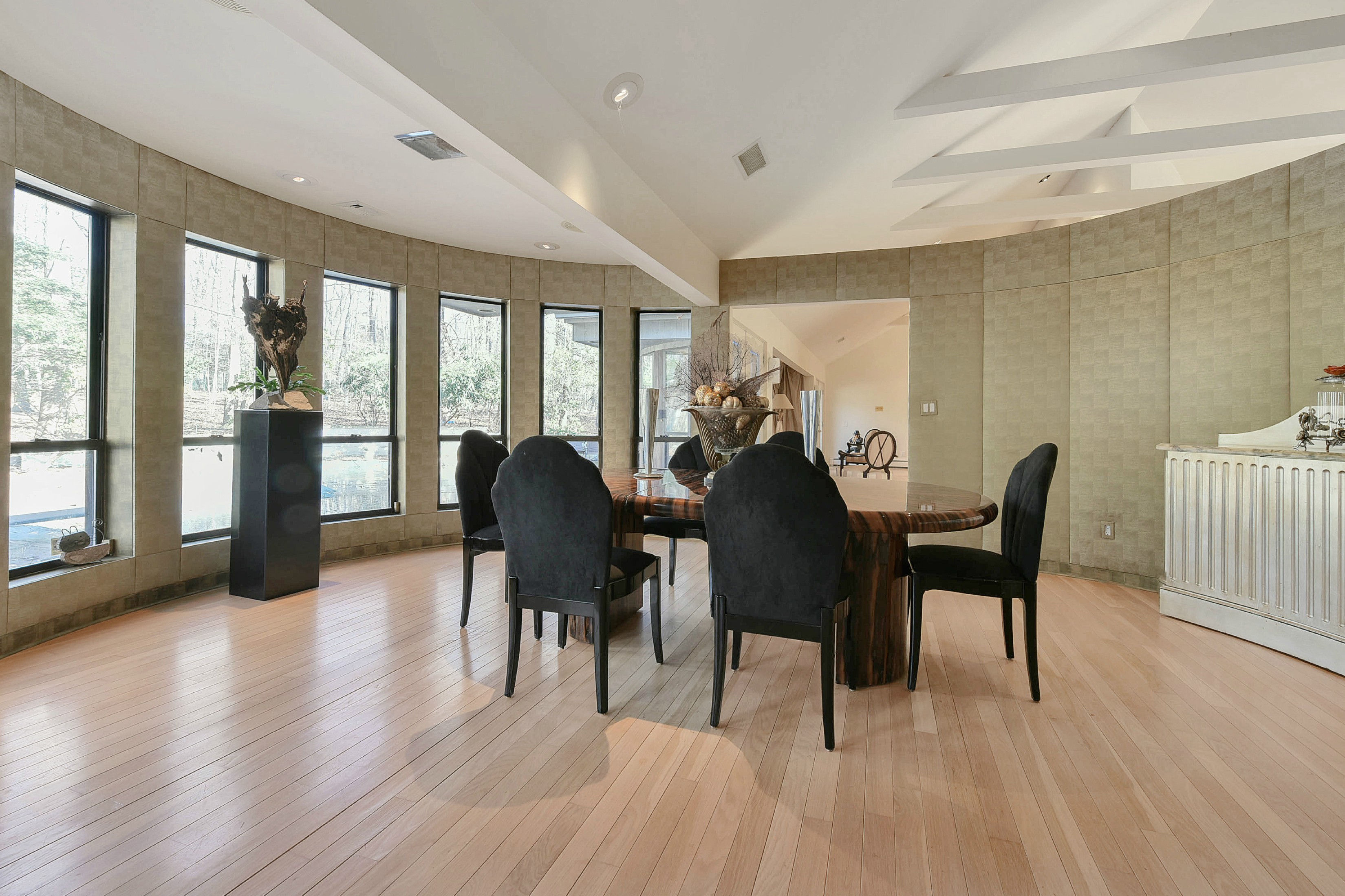 19 winding way saddle river nj 07458 dining room