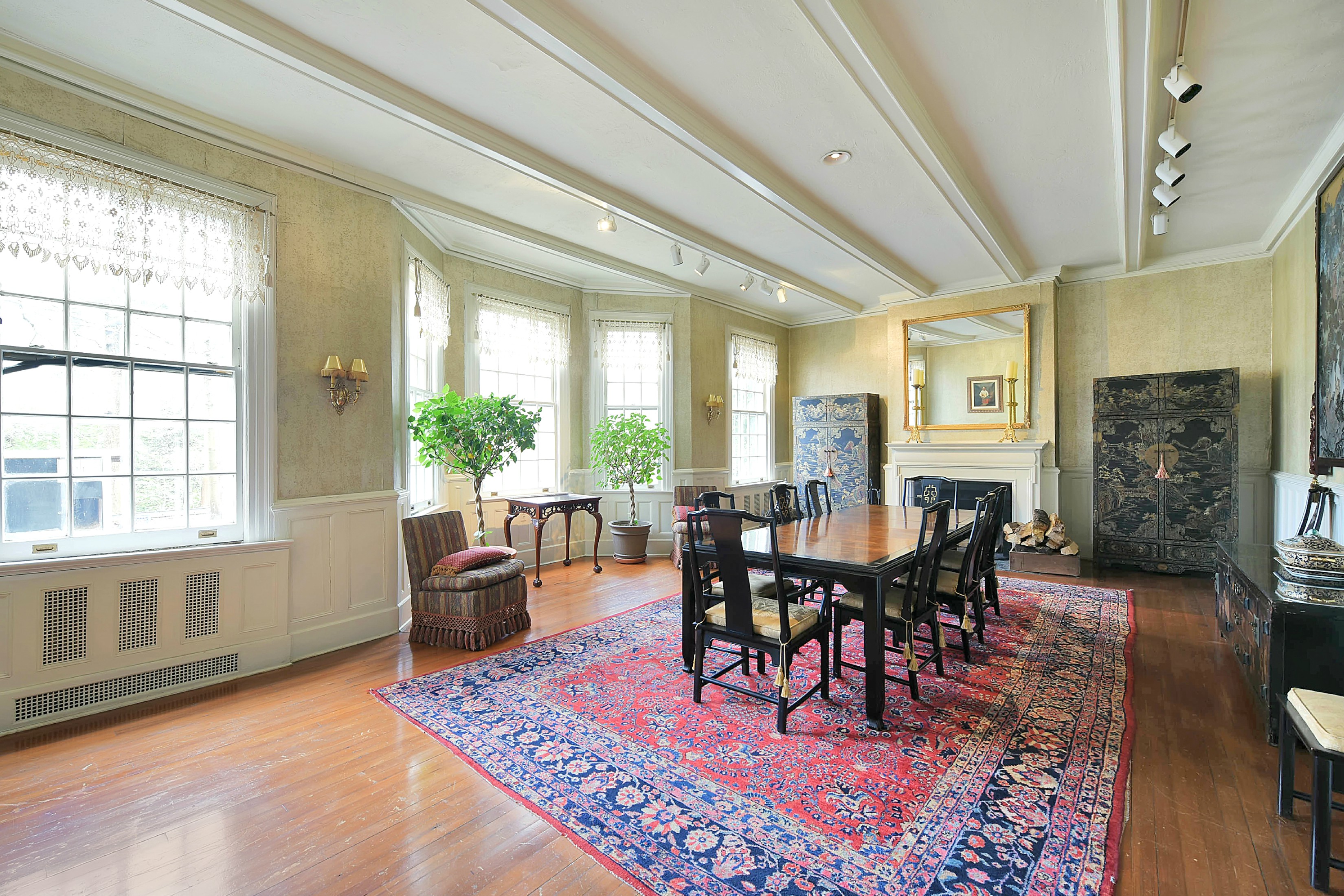 123 hillside ave englewood nj 07631 dining room wide view