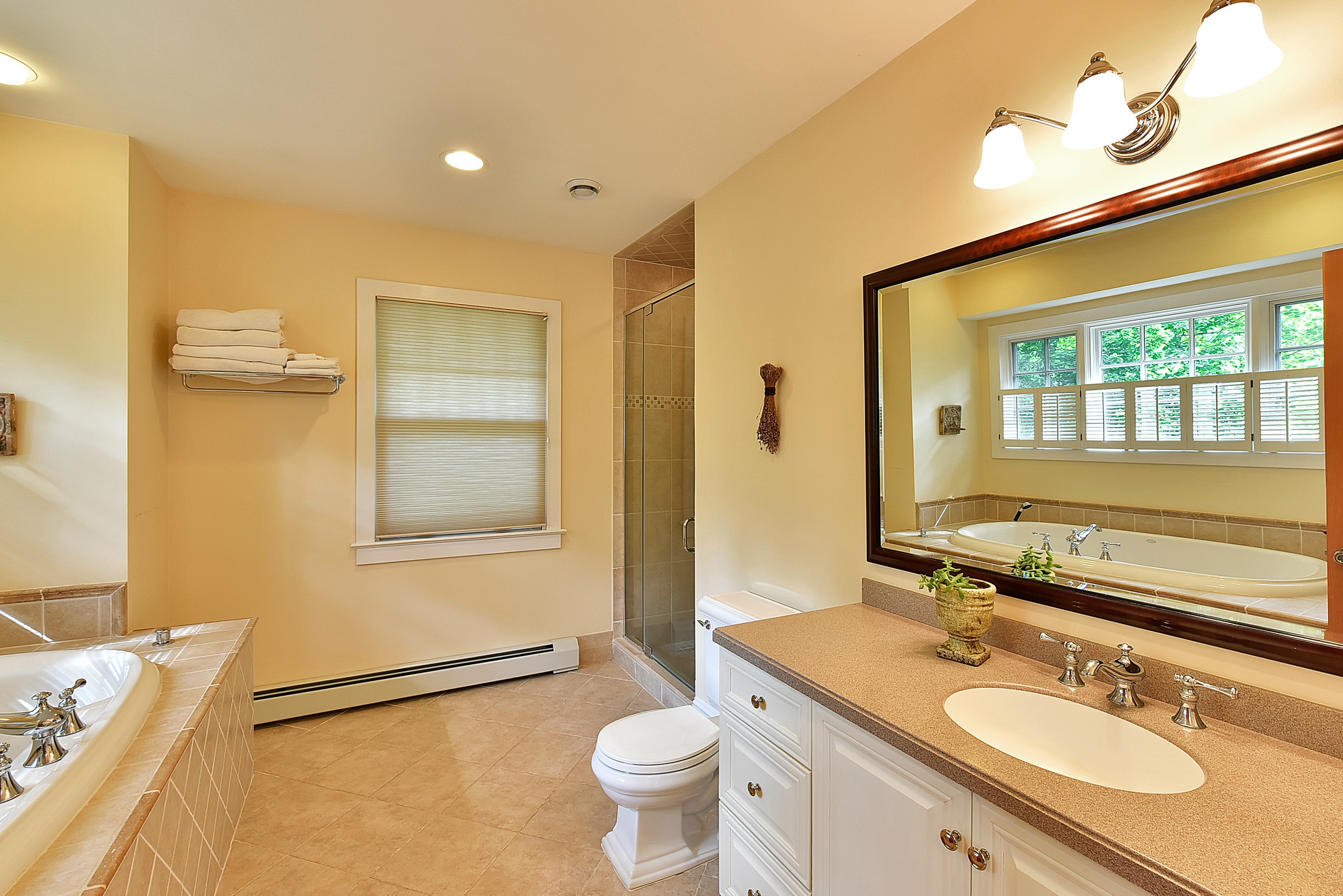 535 summit ave oradell nj 07649 bathroom