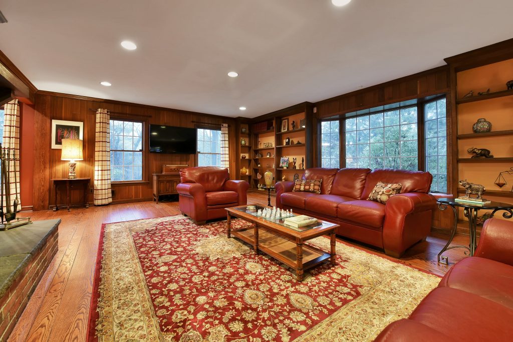 16 grandview terrace tenafly nj 07670 sitting room