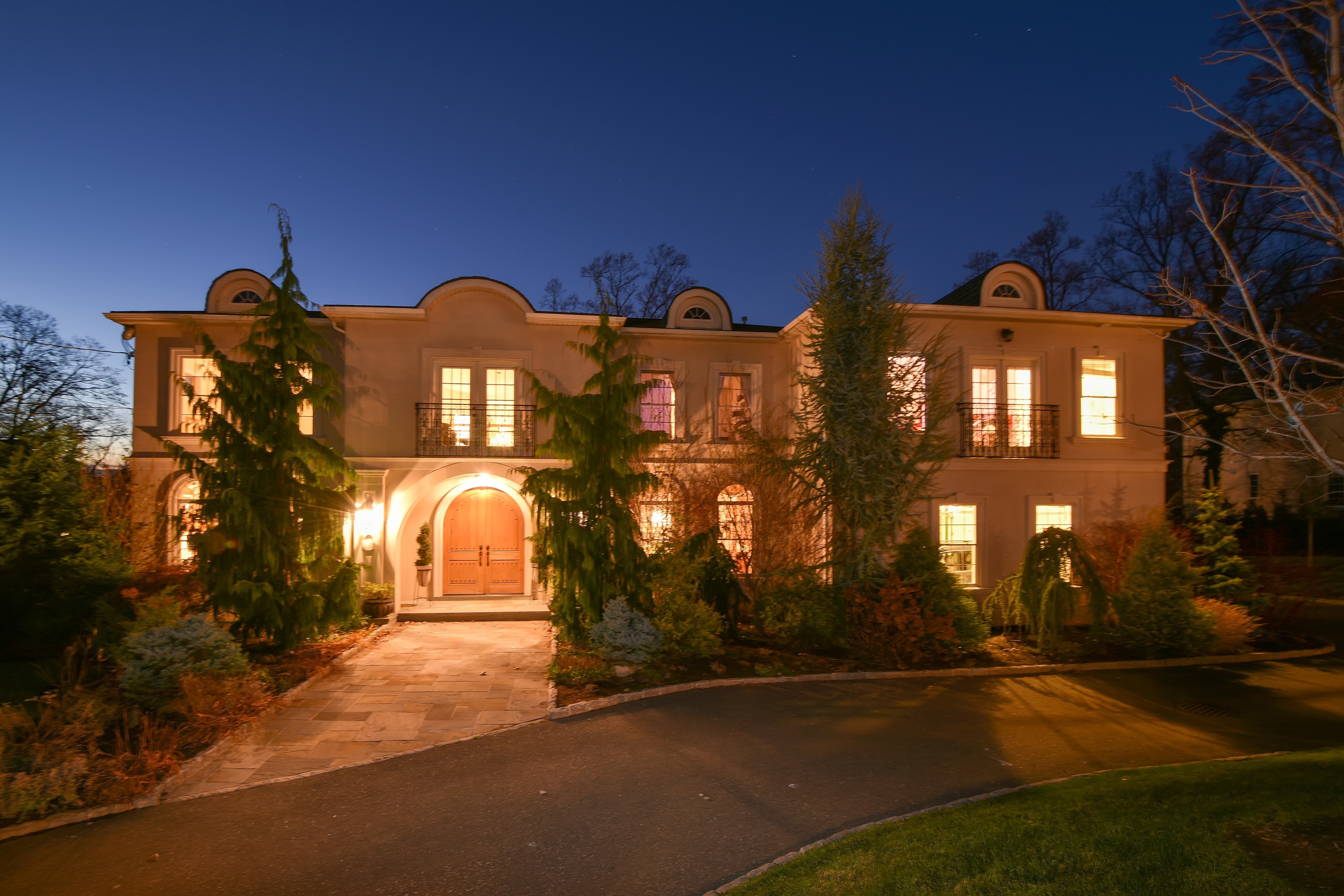 213 engle st tenafly nj 07670 front house night view 4