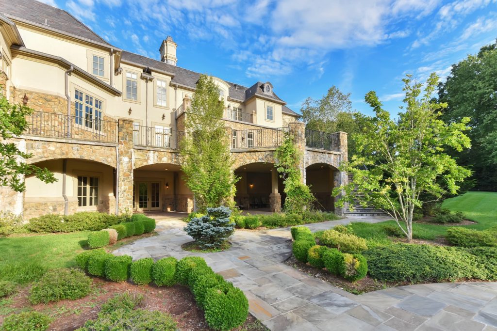 119 E. Saddle River Rd, Saddle River, NJ 07458 NJ Lux Real Estate