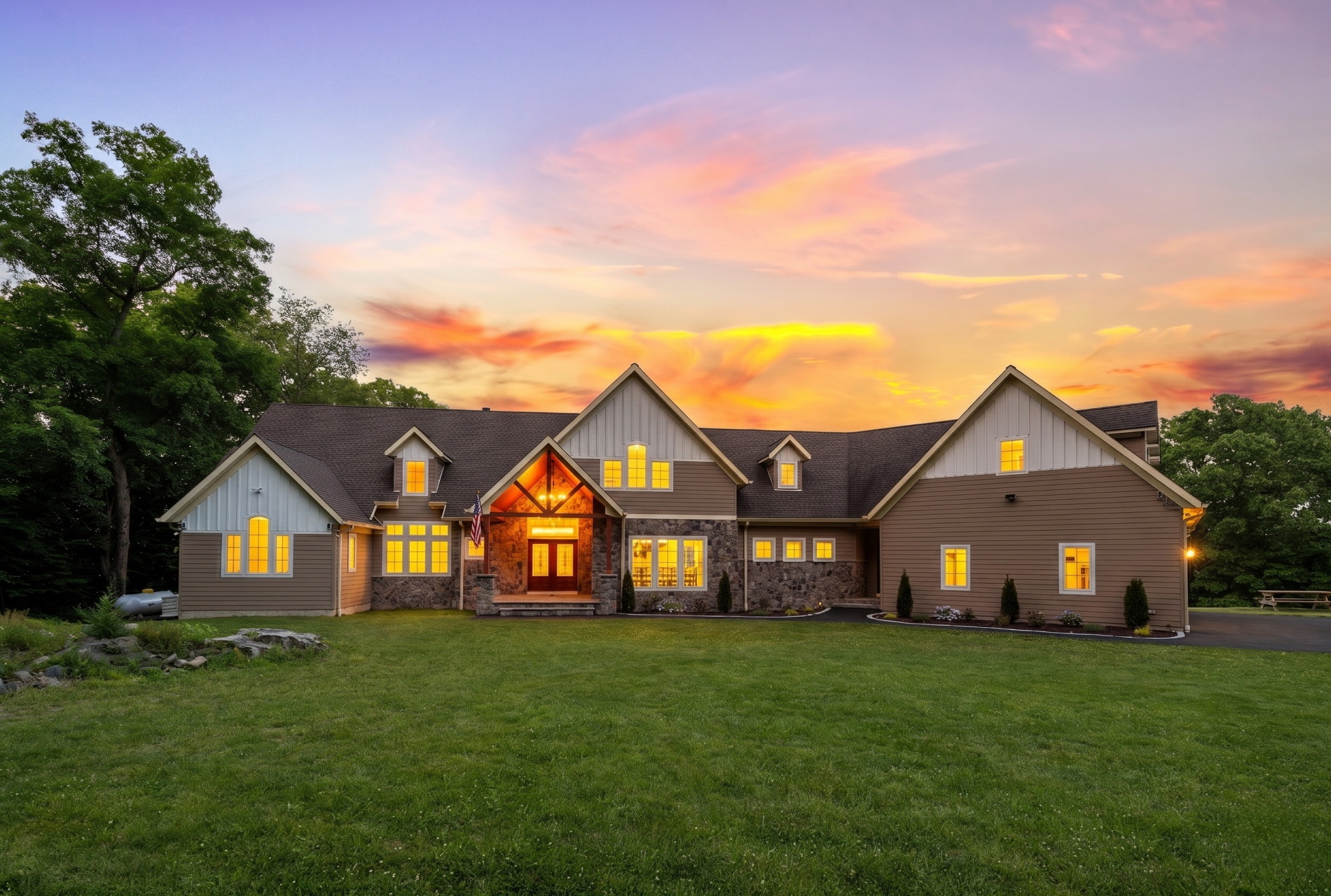 5 Vernon View Dr, Vernon, NJ 07418