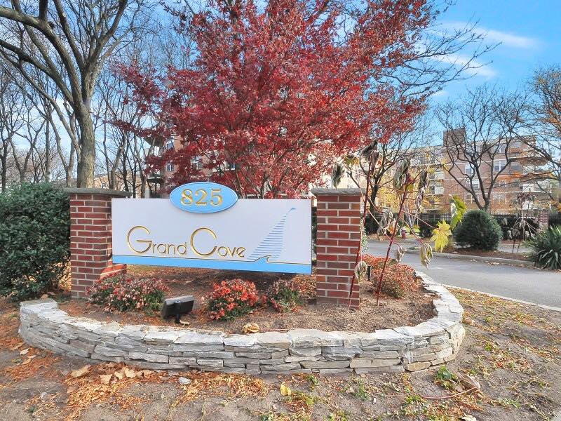 200 grand cove way 2j edgewater nj 07020 real estate signage