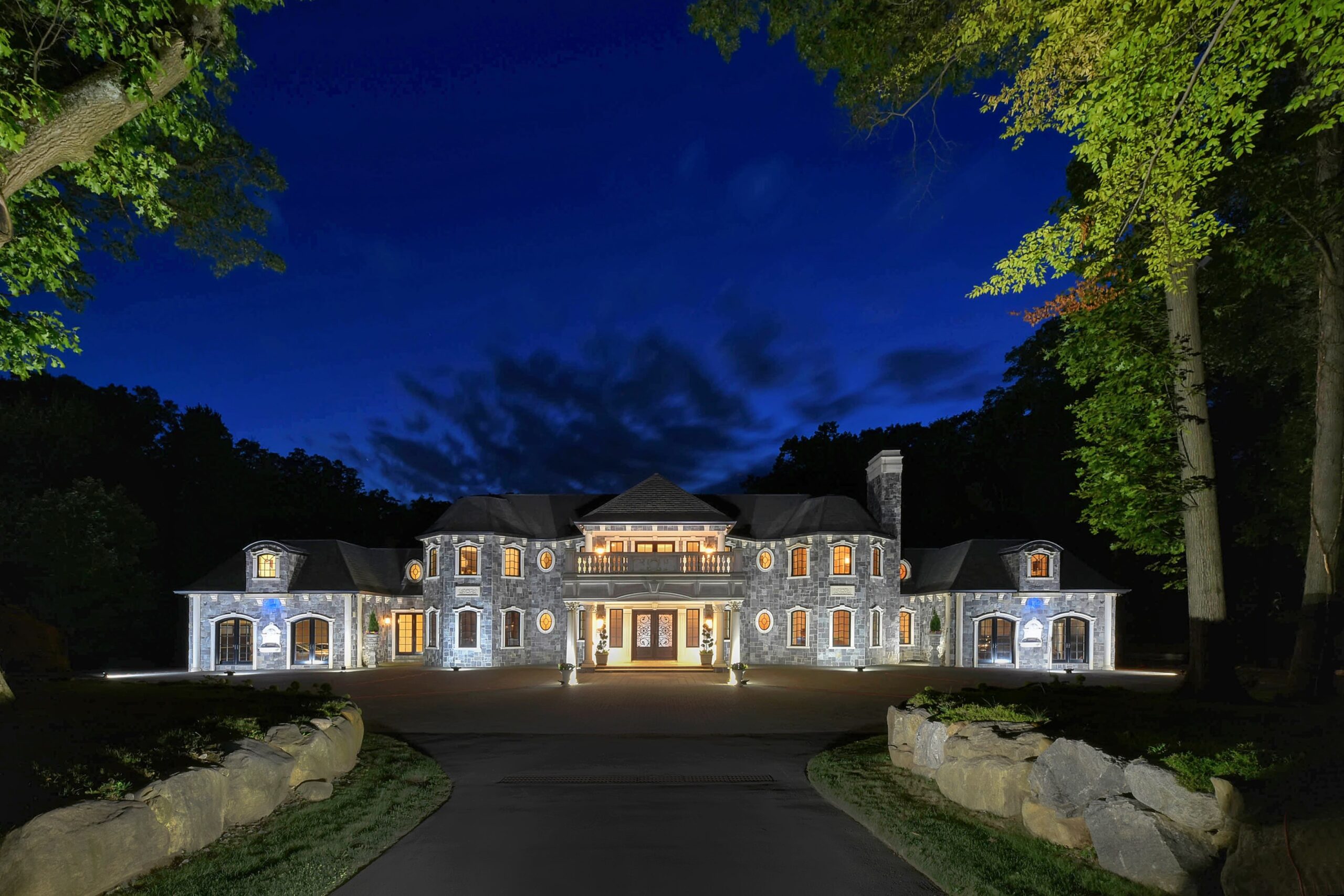 105 Chestnut Ridge Rd, Saddle River, NJ 07458 - RENTAL
