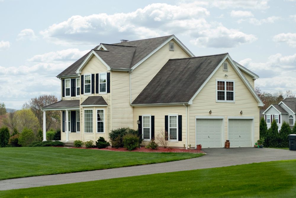 one-story vs. two-story house