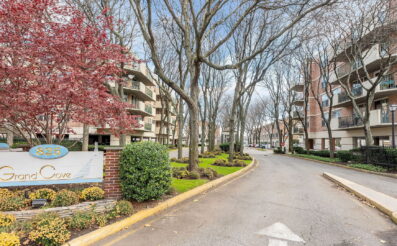 200 Grand Cove Way 2DN, Edgewater, NJ 07020 - UNDER CONTRACT