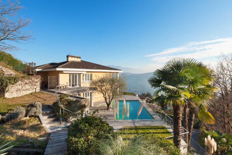 vacation home vs rental property