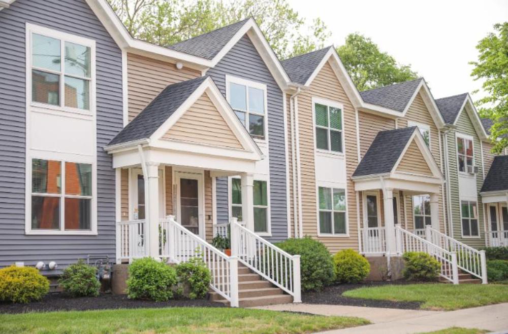 what is blockbusting in real estate