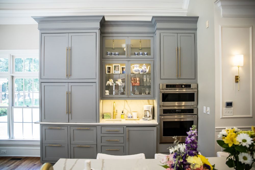 Custom Kitchen Cabinets