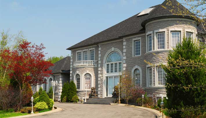 celebrities-who-have-made-alpine-new-jersey-home