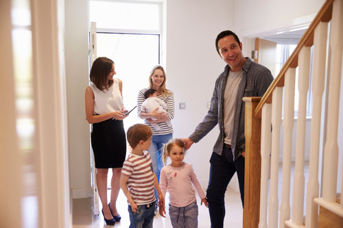 House Hunting Tips For The Family-Orientated Buyer