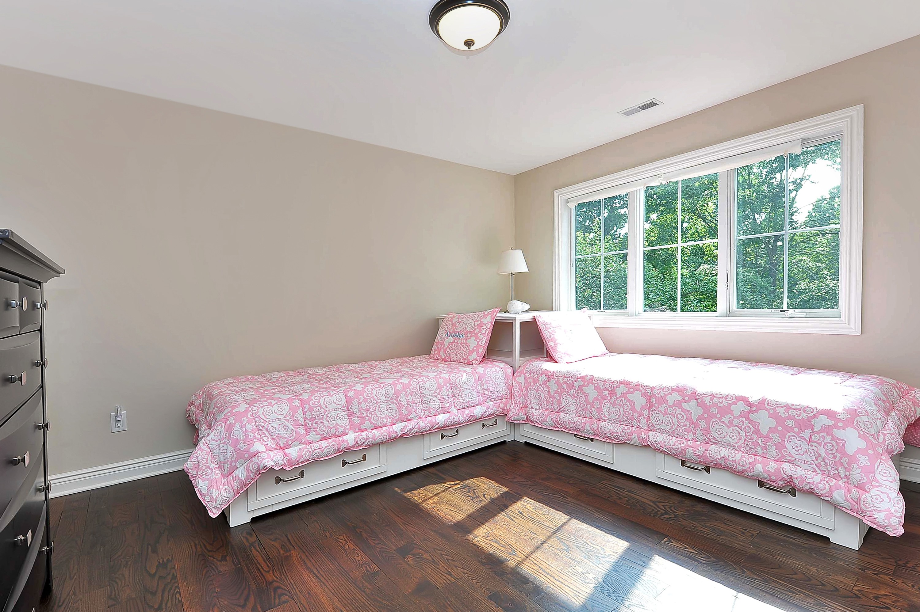 388 11th street cresskill nj 07626 bedroom twin