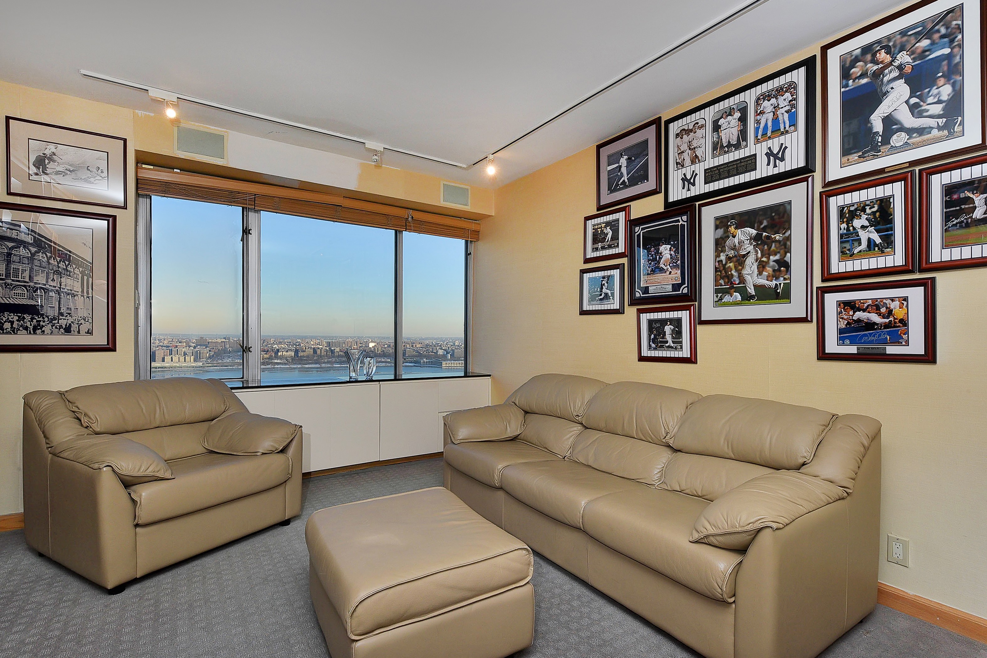 6 horizon rd 2001 03 fort lee nj 07024 living room