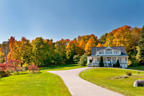 Selling Real Estate During The Fall Season