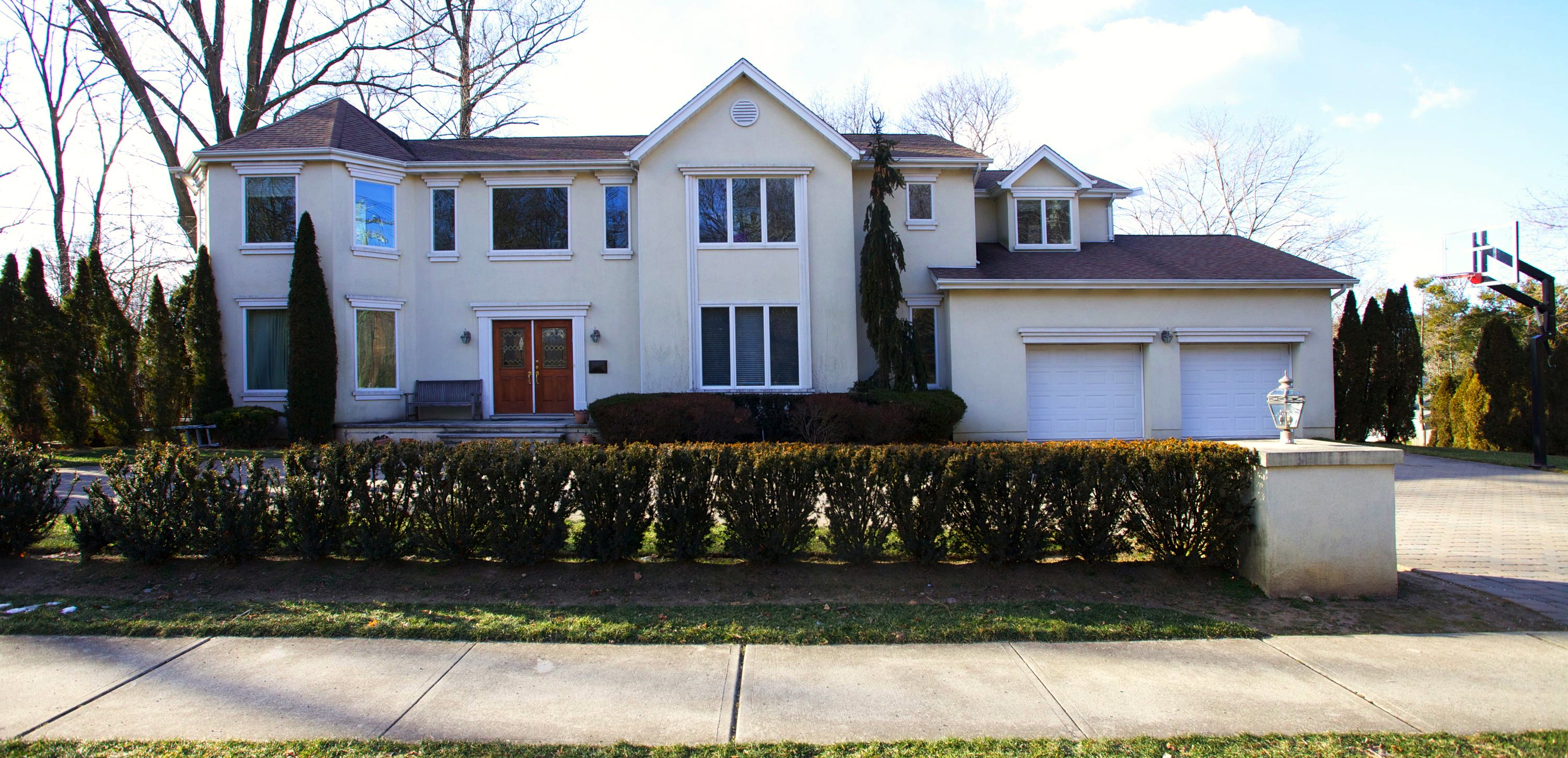 Closter Real Estate & Homes NJ Lux Real Estate