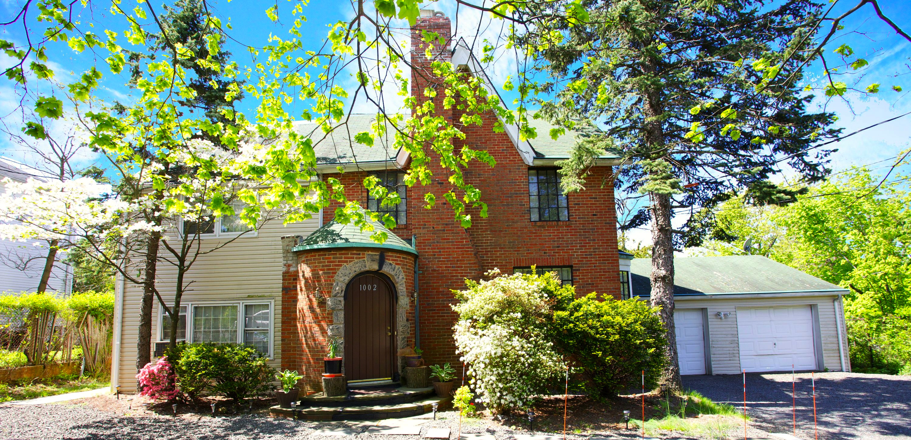 Closter Real Estate & Homes NJ Lux Real Estate