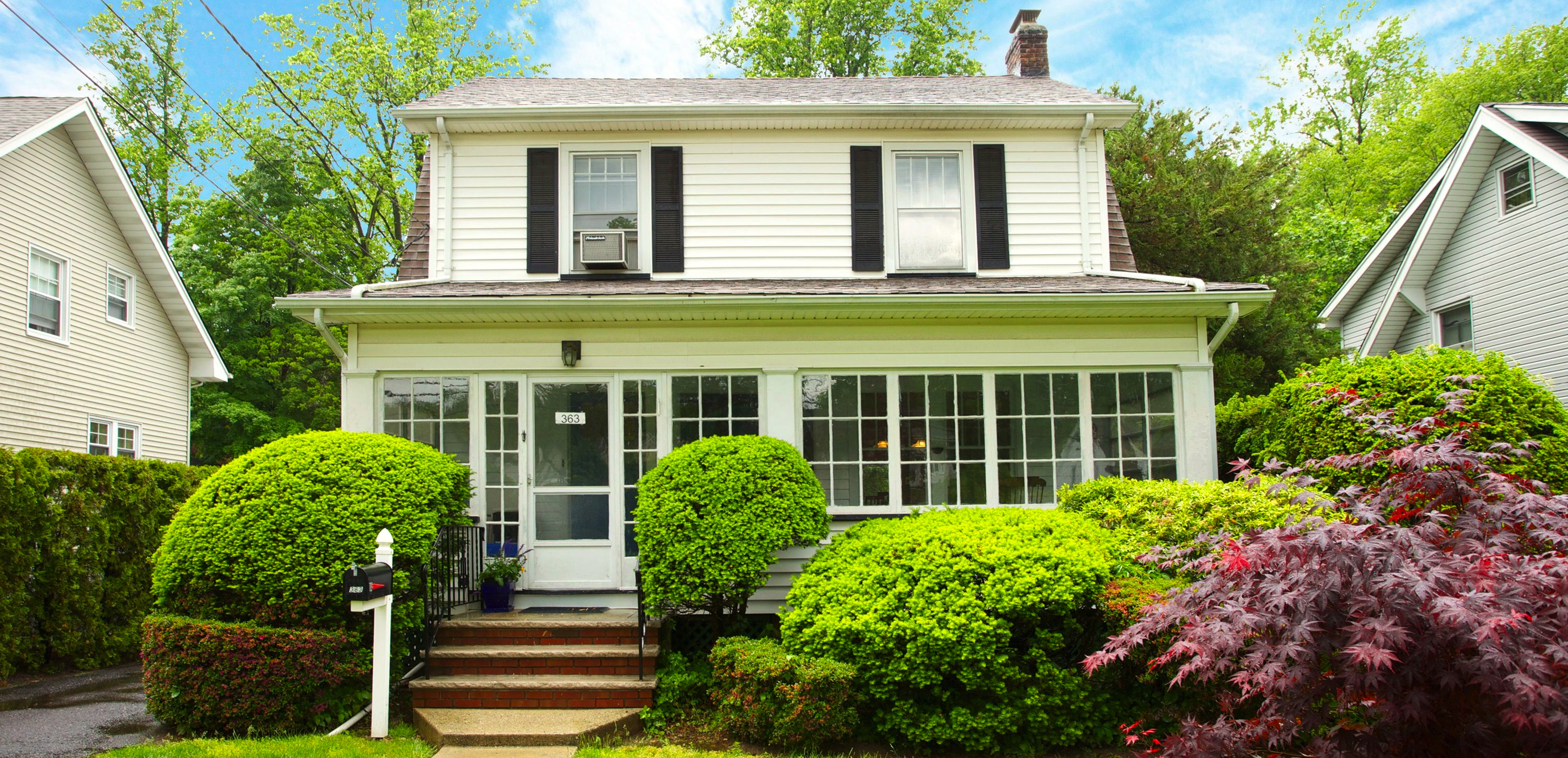 Closter Real Estate & Homes NJ Lux Real Estate