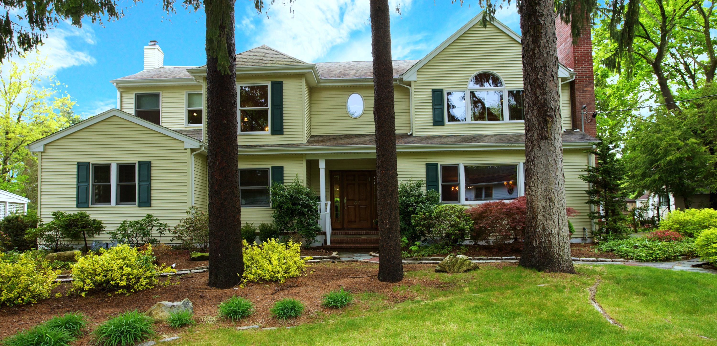 Demarest Real Estate & Homes NJ Lux Real Estate